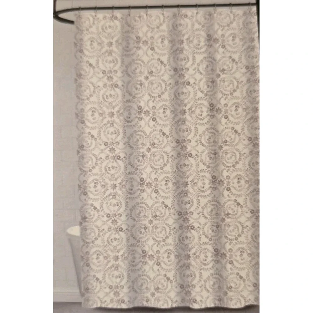 Lucky Brand Shower Curtain Watercolor Meadow Flowers Clover Medallion 72x72 NEW